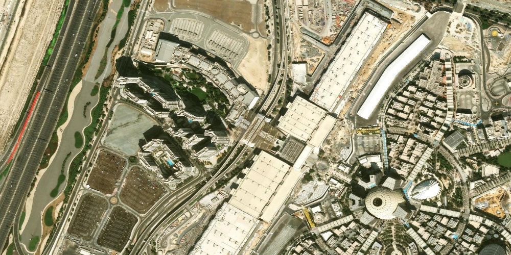Станция метро Expo City Dubai со спутника
