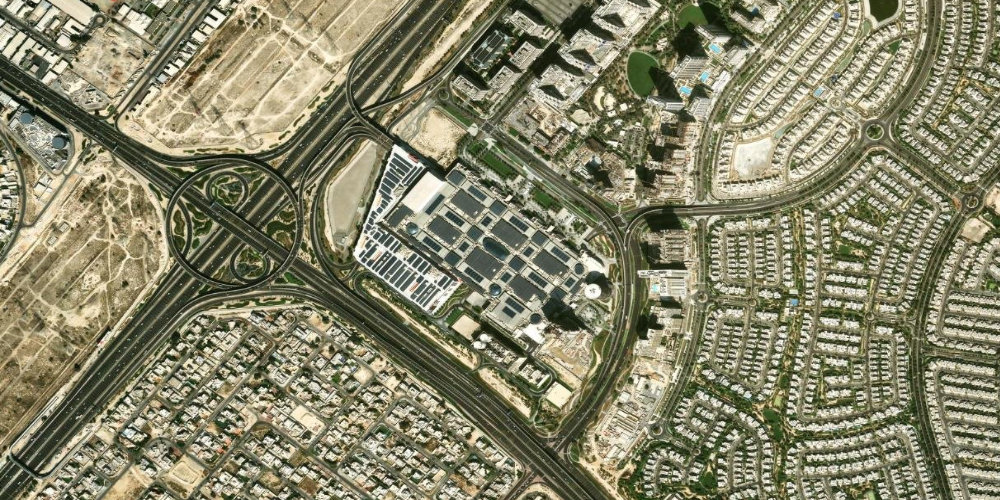 Dubai Hills Mall со спутника